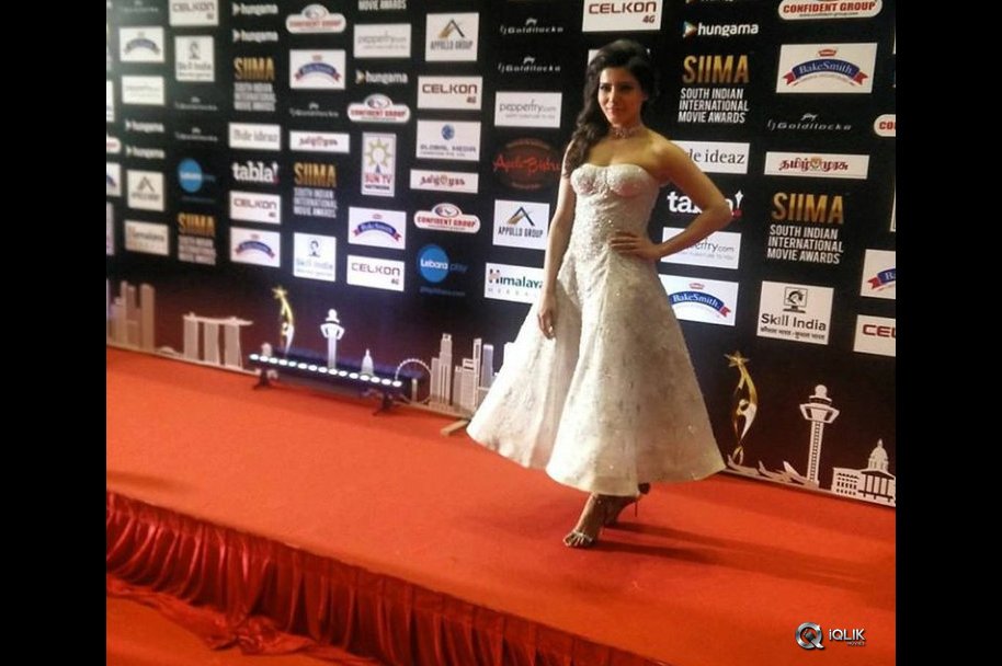 Samantha-at-SIIMA-2016